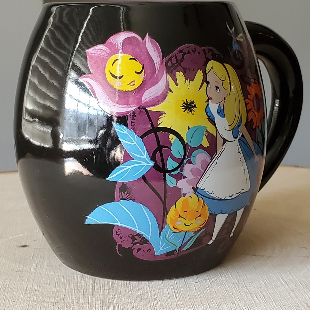 Disney Alice in Wonderland Mug